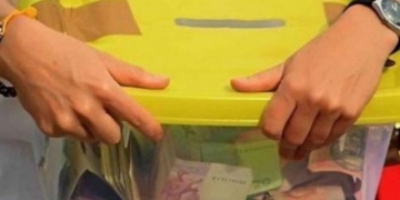 Житель Тернопільщини викрав з аптеки, розташованої в Почаєві, скриньку для пожертв