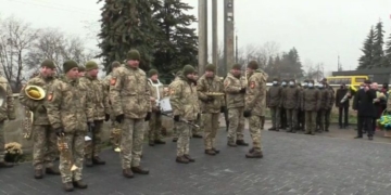 З нагоди Дня Збройних сил України у Тернополі відбулася поминальна панахида та покладання квітів до могил загиблих Героїв