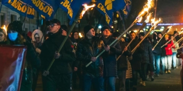 Михайло Головко взяв участь у смолоскипній ході з нагоди 112-ої річниці від дня народження Бандери