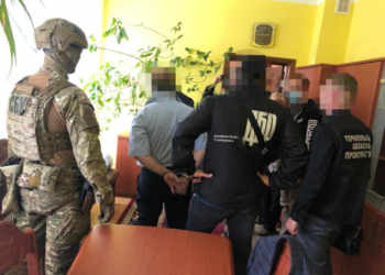 У тернополянина посадовець вимагав неіснуючий борг