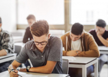 Найкращі учасники ЗНО з Тернопільщини отримуватимуть щомісяця президентську стипендію в розмірі 10 тис. грн