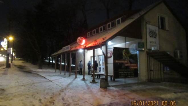 У Тернополі, попри заборону, алкоголь продають у нічний час