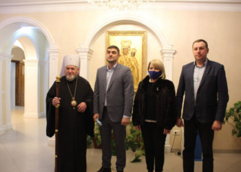 Віктор Устенко привітав Митрополита Василія Семенюка з тезоіменинами