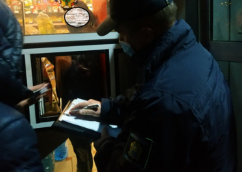 У Тернополі продовжують “полювати” на заборонений продаж алкоголю