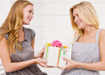 Оригинальные идеи подарков подруге на день рождения