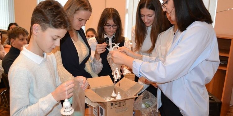 Тернопільська школа отримала унікальний подарунок