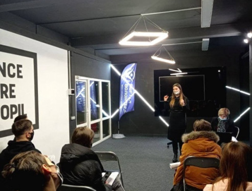 У Тернополі надають консультації щодо написання молодіжних проєктів