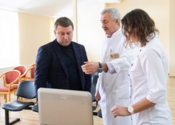 Сім сучасних УЗД-апаратів отримали лікарні Тернопільщини