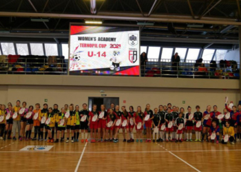У Тернополі дівчата грали футзал на “WOMENS ACADEMY TERNOPIL CUP-2021