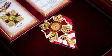 На Тернопільщині знаному благодійнику вручили Орден Святого Пантелеймона