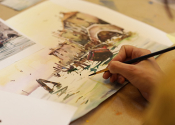 Художник-аматор з Тернопільщини створив понад 100 унікальних картин