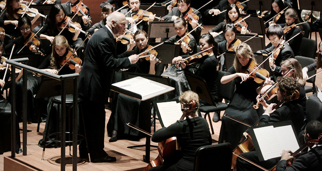 У Тернополі усіх охочих навчають музичному мистецтву