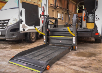 У Тернополі працює диспетчерський пункт «Соціального таксі»