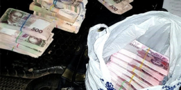 На Тернопільщині СБУ затримала податківця на хабарі у мільйон гривень