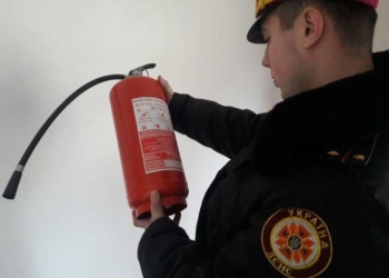 На Тернопільщині рятувальники проводять перевірки у будинках для літніх людей та інвалідів