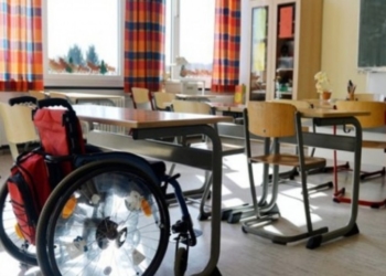 Дитина з особливими освітніми потребами: у Тернополі функціонують спецкласи