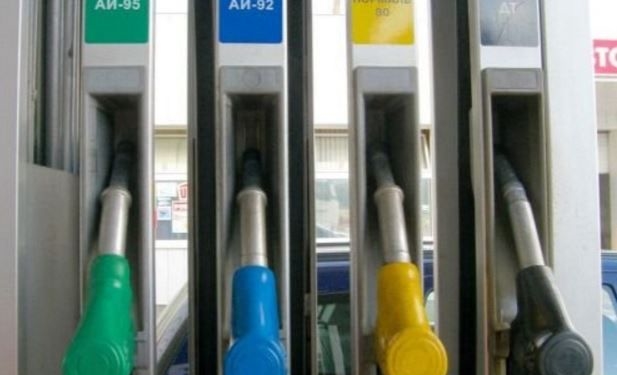 Вирішив заробити: на Тернопільщині чоловік обікрав автомагазин