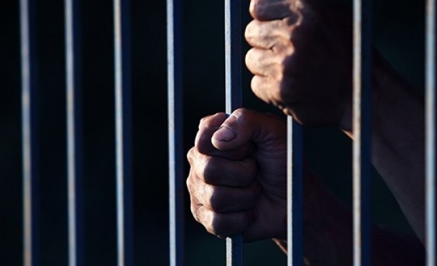 У Тернополі через пляшку віскі чоловік може сісти у тюрму