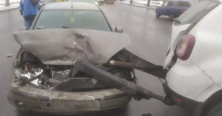 У Тернополі машина з вакциною потрапила в аварію