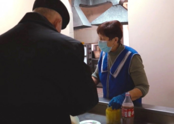 Благодійна їдальня у Тернополі працює в режимі самовиносу