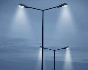 “Світло без ртуті”: у Тернополі замінюють вуличне освітлення