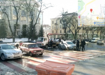 У Тернополі працюють інспектори з паркування: куди звертатися?