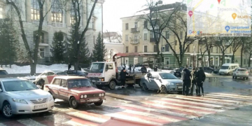 У Тернополі працюють інспектори з паркування: куди звертатися?