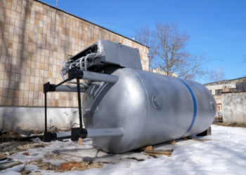 У Тернополі встановлюють кисневі бочки у лікувальних закладах