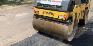 на Тернопільщині тривають ремонти доріг: які ділянки ремонтують?