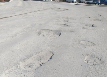 Народний депутат з Тернопільщини розповів, чому дороги області з настанням весни опинилися в жахливому стані