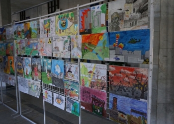 «Чорнобиль – очима дітей»: у Тернополі запрацювала дитяча виставка