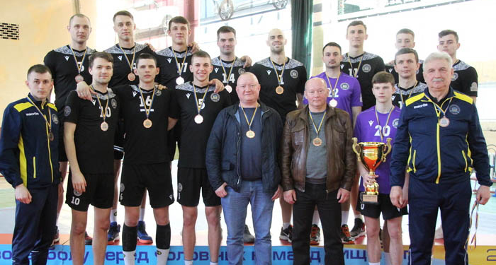 Тернопільські волейболісти здобули бронзу на Чемпіонаті України