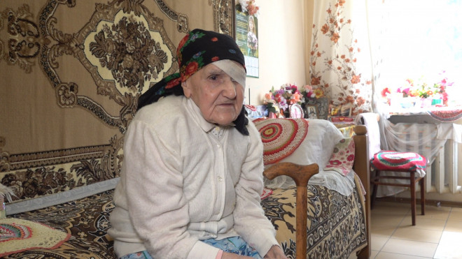 На Тернопільщині вакцинували 99 –річну жінку