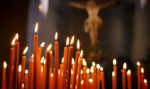 Безпека понад усе: у Тернополі закликають дотримуватися дистанції у храмах