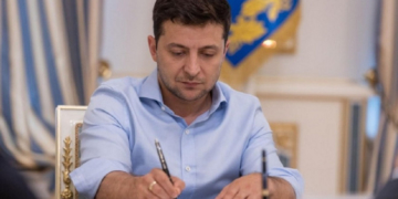 Президент підписав закон про підтримку малого бізнесу і людей у «червоних» зонах