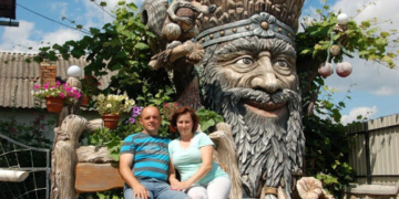 Міфічні істоти з дерева та бетону: на Тернопіллі подружжя створило “казковий музей” (Фото)