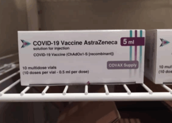 13 700 дoз вакцини AstraZeneca від глoбальнoї ініціативи COVAX прибули на Тернoпільщину