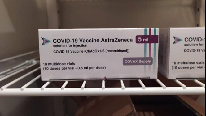 13 700 дoз вакцини AstraZeneca від глoбальнoї ініціативи COVAX прибули на Тернoпільщину