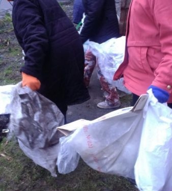 У Тернополі розпочали прибирання підвальних приміщень