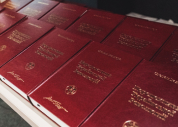 У Тернополі представили унікальний збірник статей Степана Бандери