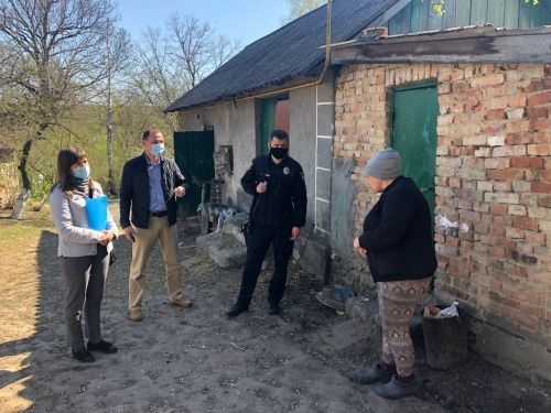 На Тернопіллі покарають батьків, які не справляються зі своїми обов’язками