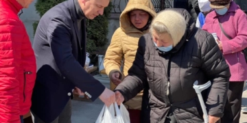 Підопічні благодійного фонду «Карітас» у Тернополі отримали гостинці