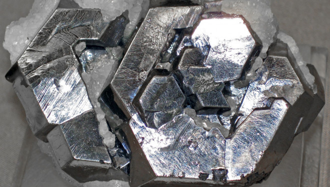 На Тернопільщину завезли каструлі із високим вмістом свинцю та інших небезпечних речовин