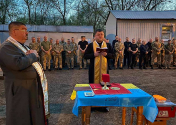 Тернопільські капелани здійснили духовну місію у зоні бойових дій