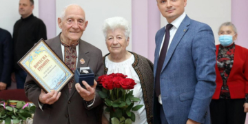 «Жива легенда! Символ незламності українського народу», – Михайло Головко привітав з 90-річчям Ігоря Олещука