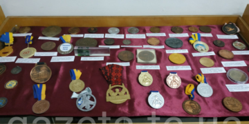 «Значки – це можливість більше дізнатися про історію краю», – Михайло Тимошик