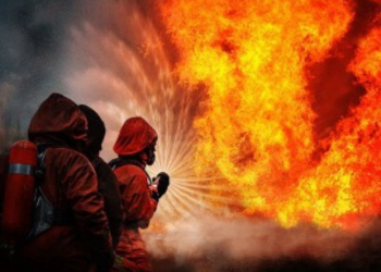 Небезпечна гра: на Тернопільщині щодня рятувальники боряться із пожежами у екосистемах