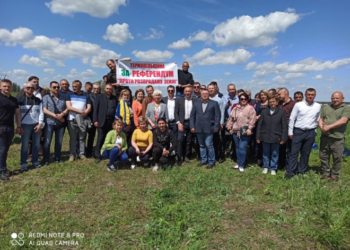 Тернопільська «Батьківщина» долучилася до організації референдуму на захист землі