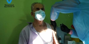 Відомий інфекціоніст з Тернополя закликав вакцинуватися