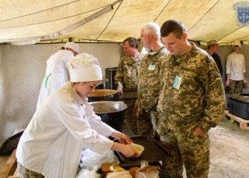 На Тернопільщині військові проходять планові навчання
